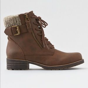 American Eagle boots